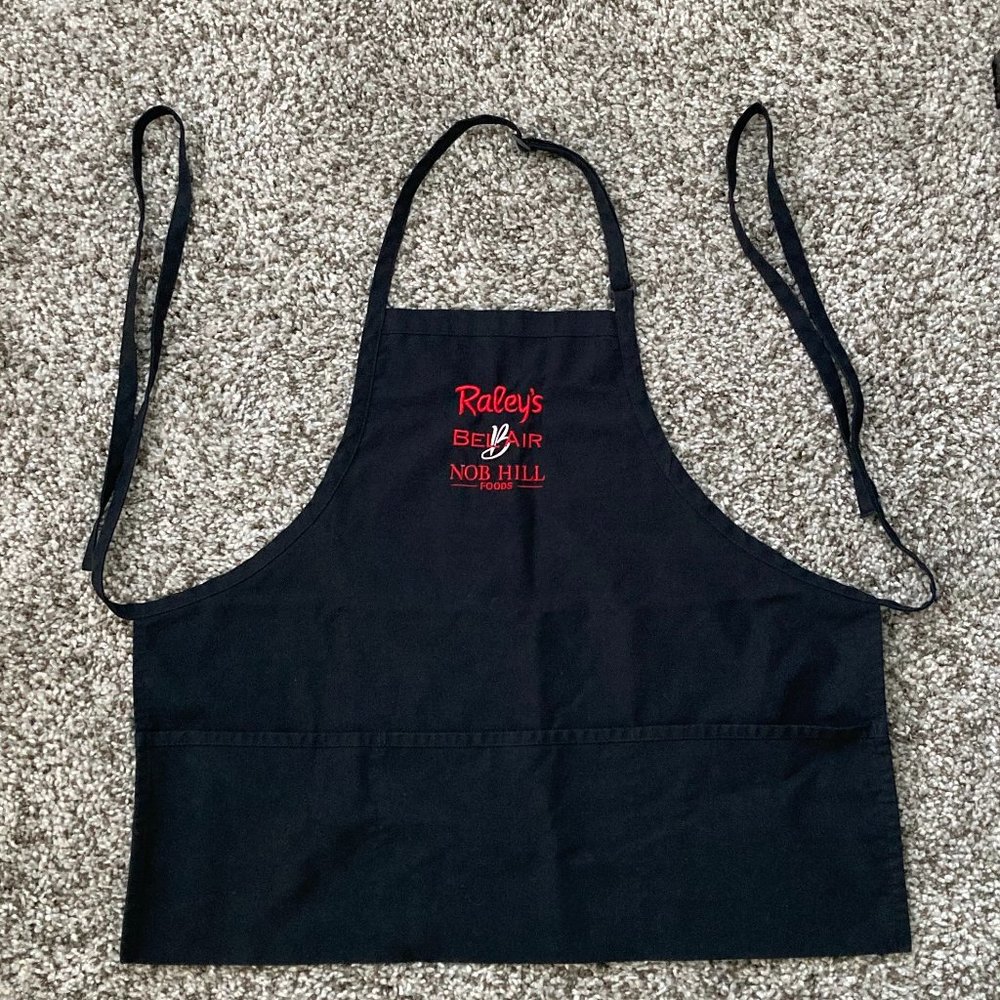 Official Raley's Employee Uniform Apron (Perfect Condition)